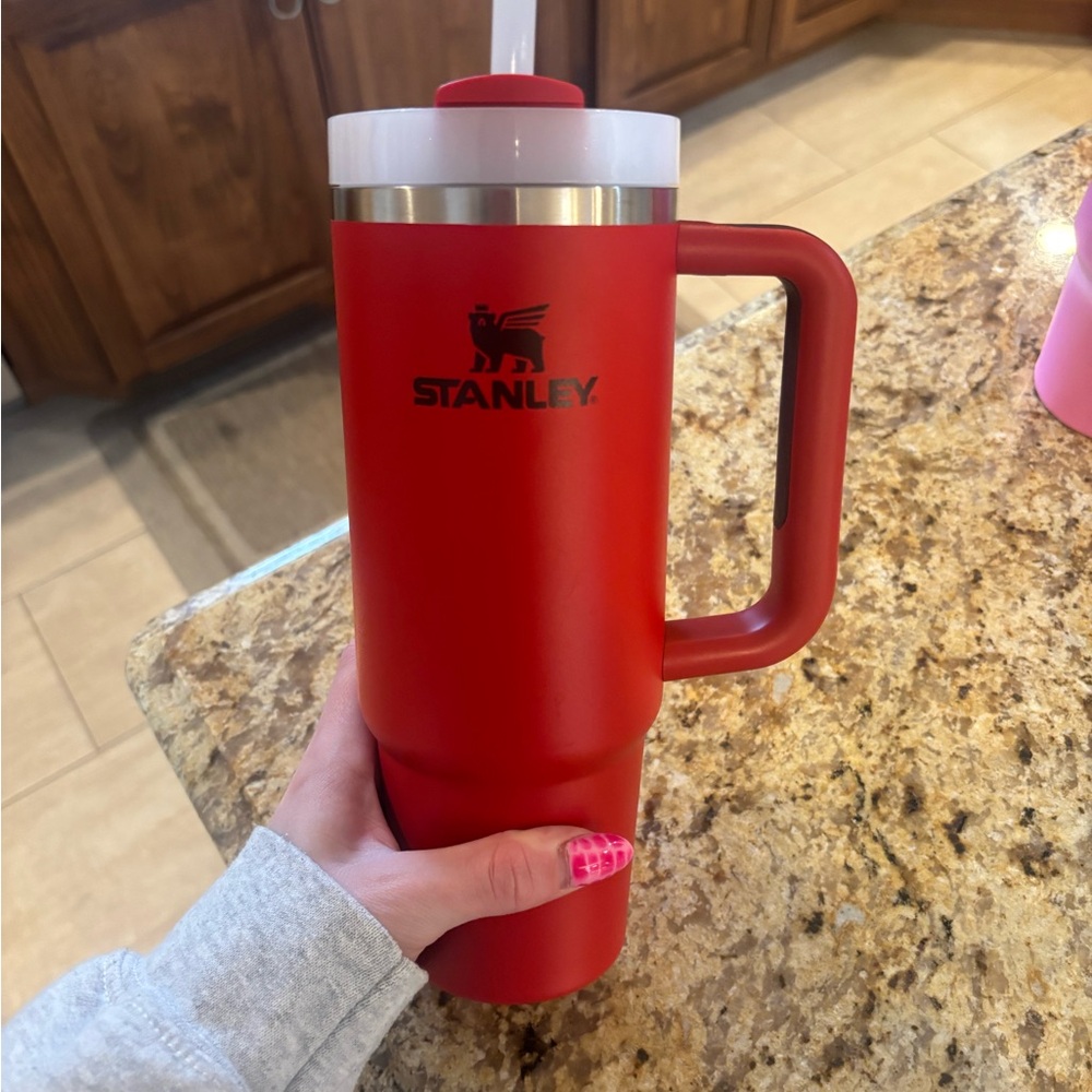 Stanley Red Travel Mug 30 oz